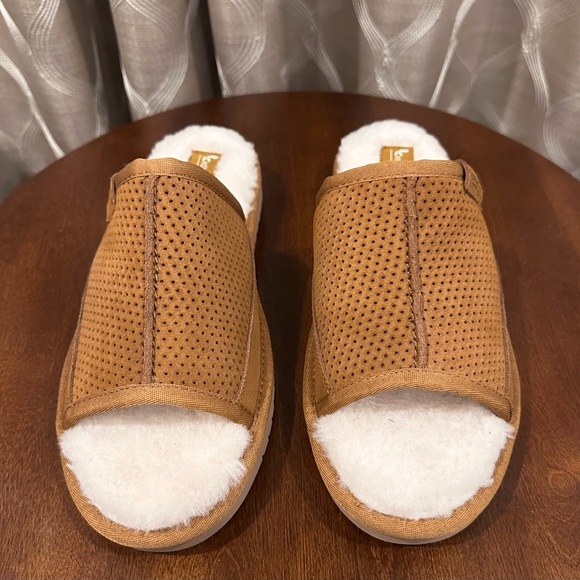 Koolaburra by UGG Men’s Slippers - NWOT - Picture 2 of 8